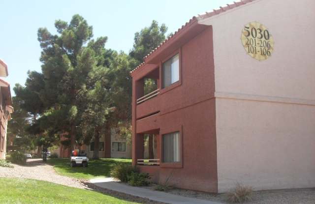 5030 Rainbow Boulevard Gallery 2