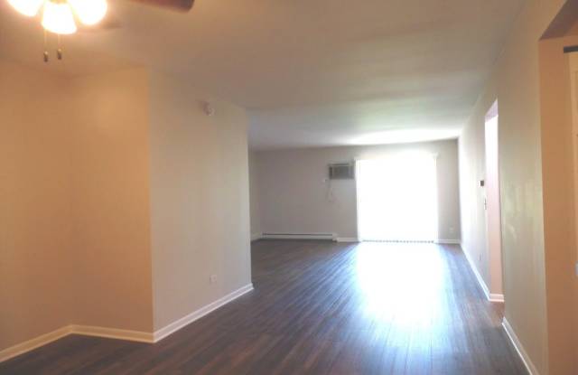2331 Ogden Avenue Gallery 3