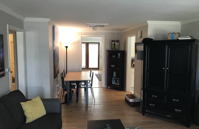 441 Poplar St - 441 Poplar Street, Denver, CO 80220