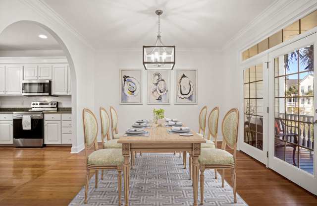 2431 Racquet Club Drive Gallery 4