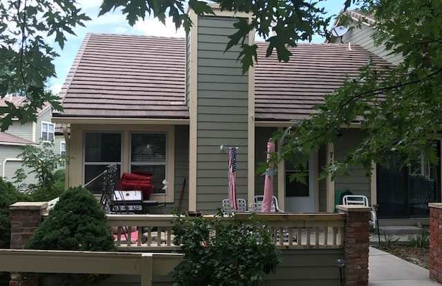Great 3 Bed/3 Bath End Unit Townhome In Country Club Village! photos photos