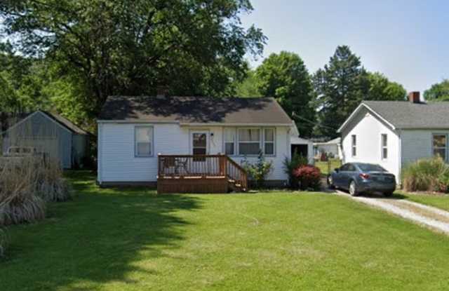 8860 Botancial Ave - 8860 Botanical Avenue, Caseyville, IL 62232
