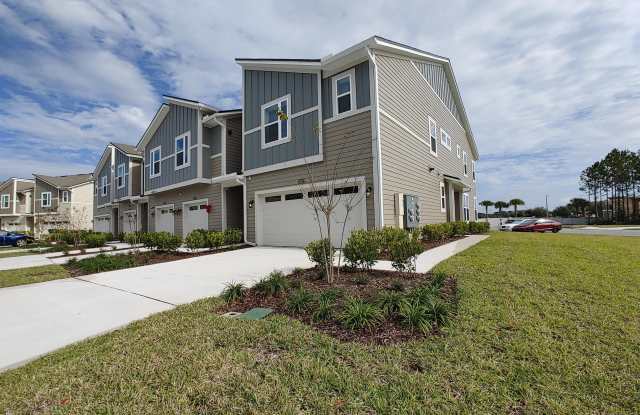 11253 MINNETTA Court Gallery 3