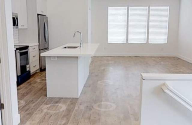 1034 w albion meadow way Gallery 3