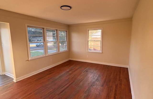 607 Durst Avenue East Gallery 4