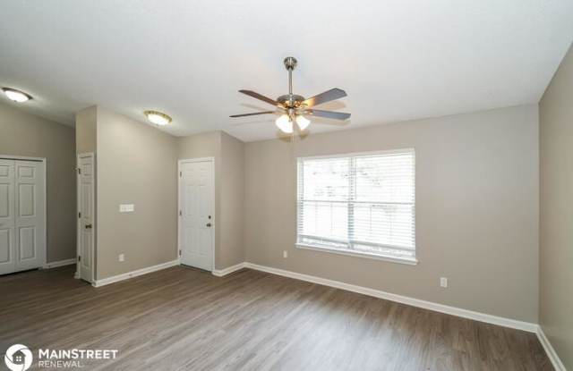 2428 Justin Road East Gallery 4