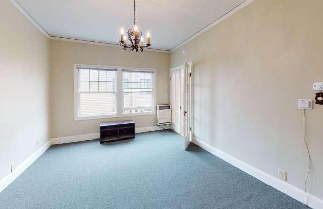 2410 Dwight Way photos photos