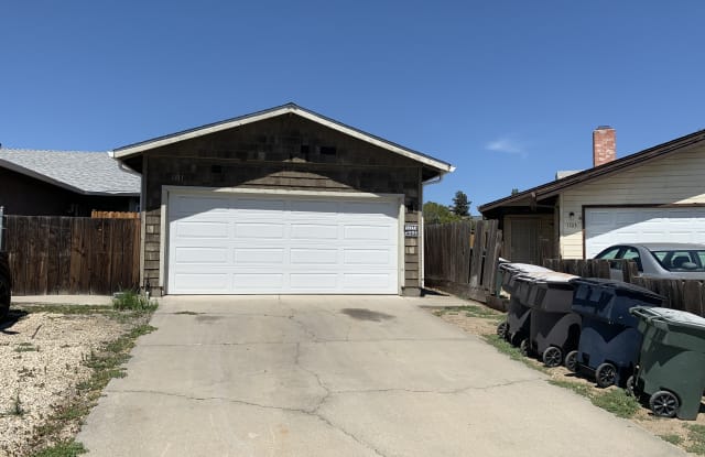 1111 Johnson Ct - 1111 Johnson Court, Tracy, CA 95376