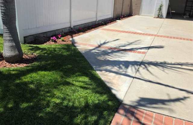 17731 Oak Street photos photos