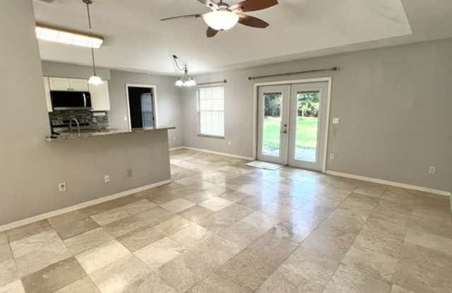 8312 Southwest 61st Place Gallery 2