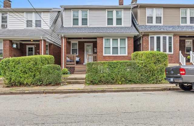 Charming 3-Bedroom Home in Dormont photos photos
