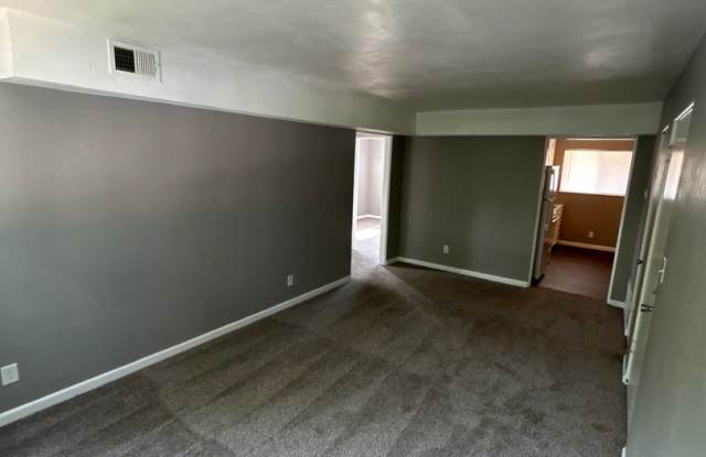 Forest Court Apartment Homes Gallery 3