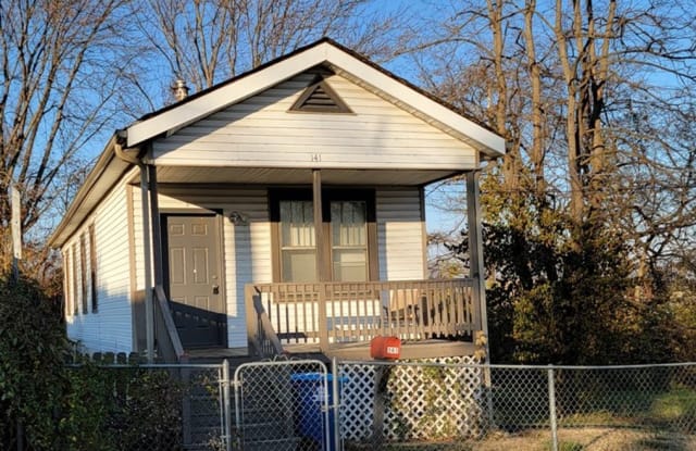 141 E. Cartwright Ave. - 141 East Cartwright Avenue, Lemay, MO 63125