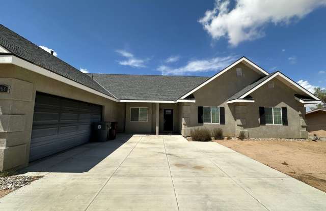 $250 Move-In Special! Updated 3 bedroom 2 bathroom home ready to welcome you HOME! photos photos