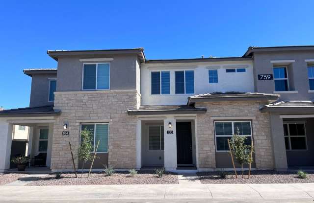 TOWN HOME WITH COMMUNITY POOL , GATED COMMUNITY in GILBERT! photos photos