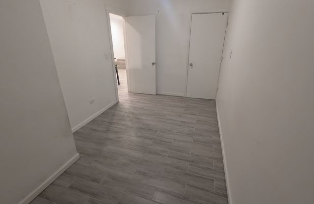 3918 West Grand Avenue photos photos