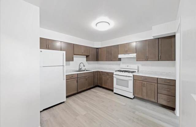600 McKinley Gallery 2