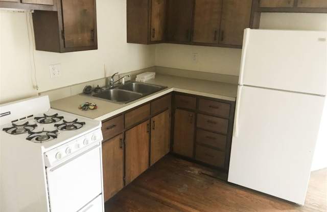 300 Steward Ave # 5 Gallery 2