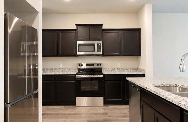1237 Dowdy Dr Gallery 4