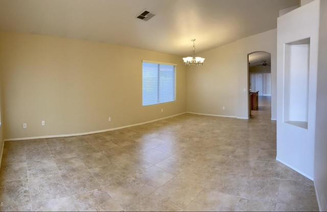 115 W HELENA Drive Gallery 4