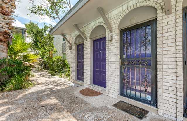 Welcome Home to this beautiful 2-bedroom, 2-bath Condo in highly sought-after Olmos Park Townhomes photos photos Welcome Home to this beautiful 2-bedroom, 2-bath Condo in highly sought-after Olmos Park Townhomes photos photos