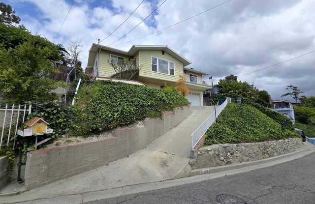 109 Waverly Drive Gallery 2