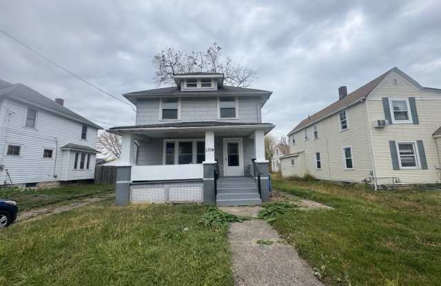 Charming 3-Bedroom Property in Prime Location (SECTION 8 VOUCHERS ACCEPTED) photos photos