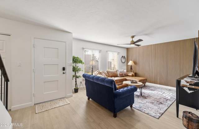 8107 E VISTA Drive Gallery 4