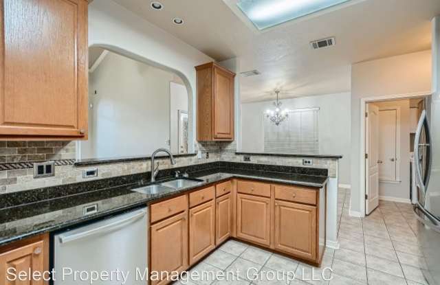 22806 San Saba Bluff Gallery 4