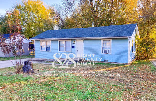 $150 OFF 1st MONTH'S RENT! 2 Bed/1 Bath Single Family Home in MWC photos photos