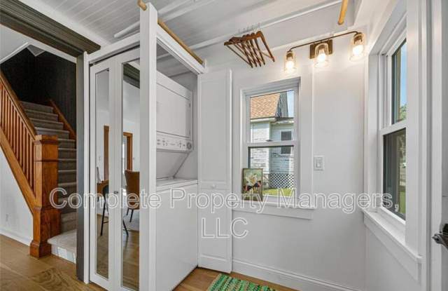 405 Columbus Avenue Gallery 2
