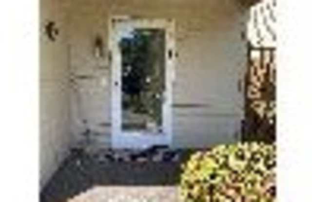 430 Windward Dr SW Gallery 4