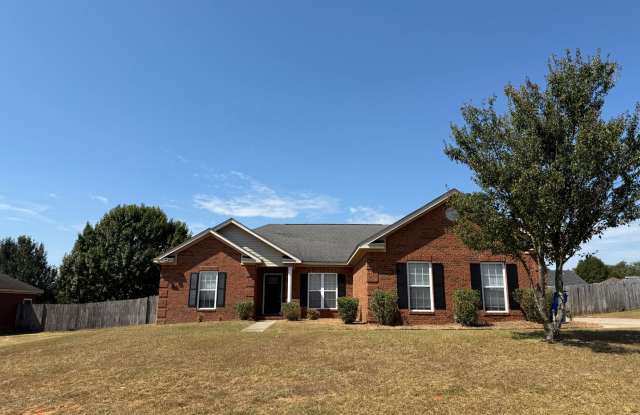 Available NOW- 138 County Road 739 - 138 County Road 739, Coffee County, AL 36330