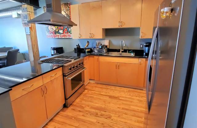 2221 North Lister Avenue - 1, Unit 3D Gallery 3