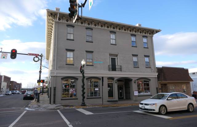 102 N Main St Ste 304 photos photos