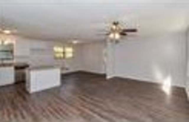 1850 Harmony Road Gallery 3