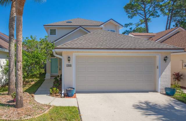 Adorable unit and Ponte Vedra Beach is moments away photos photos