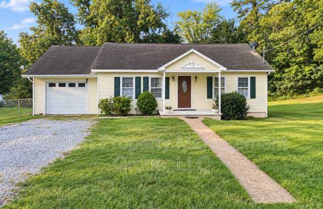 1205 Fairway Dr SW Gallery 1