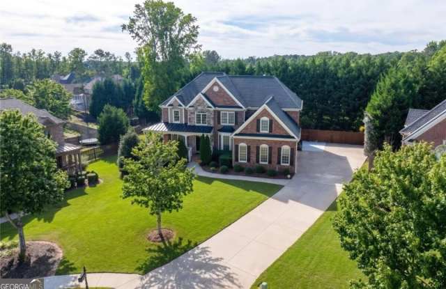 1543 Sever Creek Drive Gallery 2