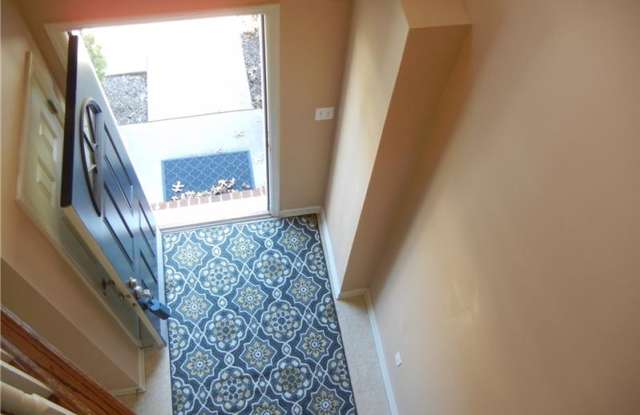 224 Persimmon Gallery 2