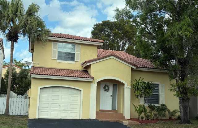 1246 NW 125th Ter photos photos