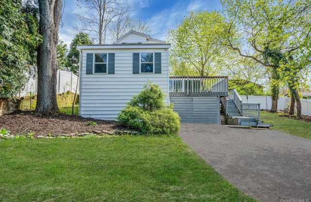 93 Maple Road Gallery 2