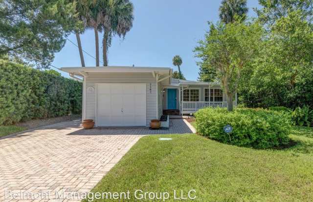 1141 Valencia Ave - 1141 Valencia Avenue, Winter Park, FL 32789