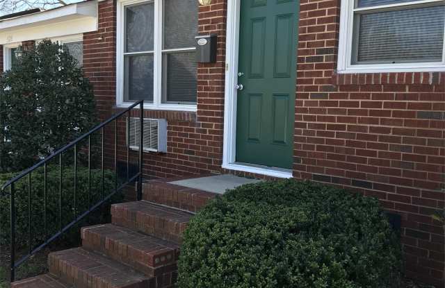 1324 Delane Avenue Gallery 1