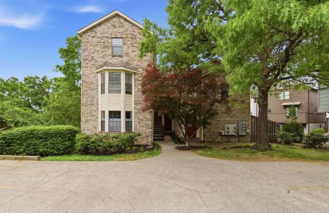 515 Chesterfield Avenue - 1 photos photos