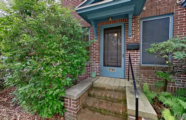 Downing Street Quadruplex photos photos