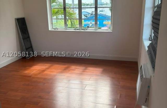 7921 West Dr Gallery 4
