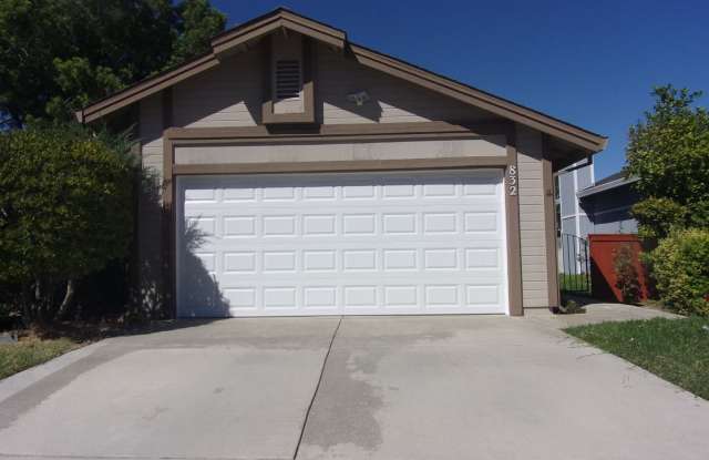 832 Morissette Way photos photos