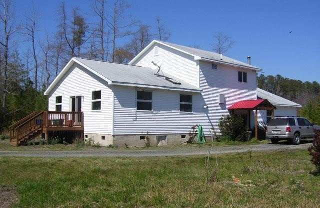 15505 BREEZY POINT LN photos photos