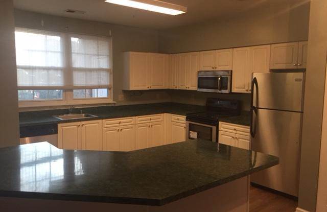 1169 SIMSBURY COURT Gallery 3
